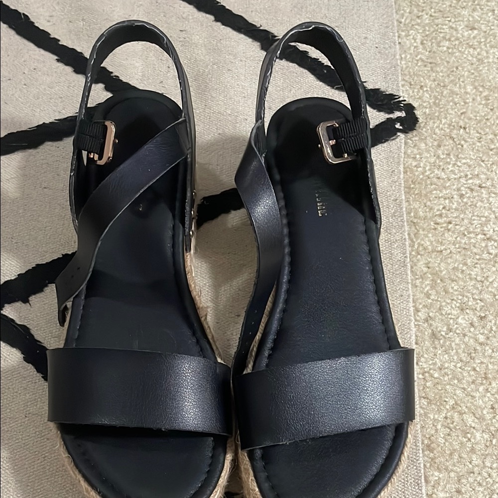 Black Minimalist Sandals with Slingback Strap